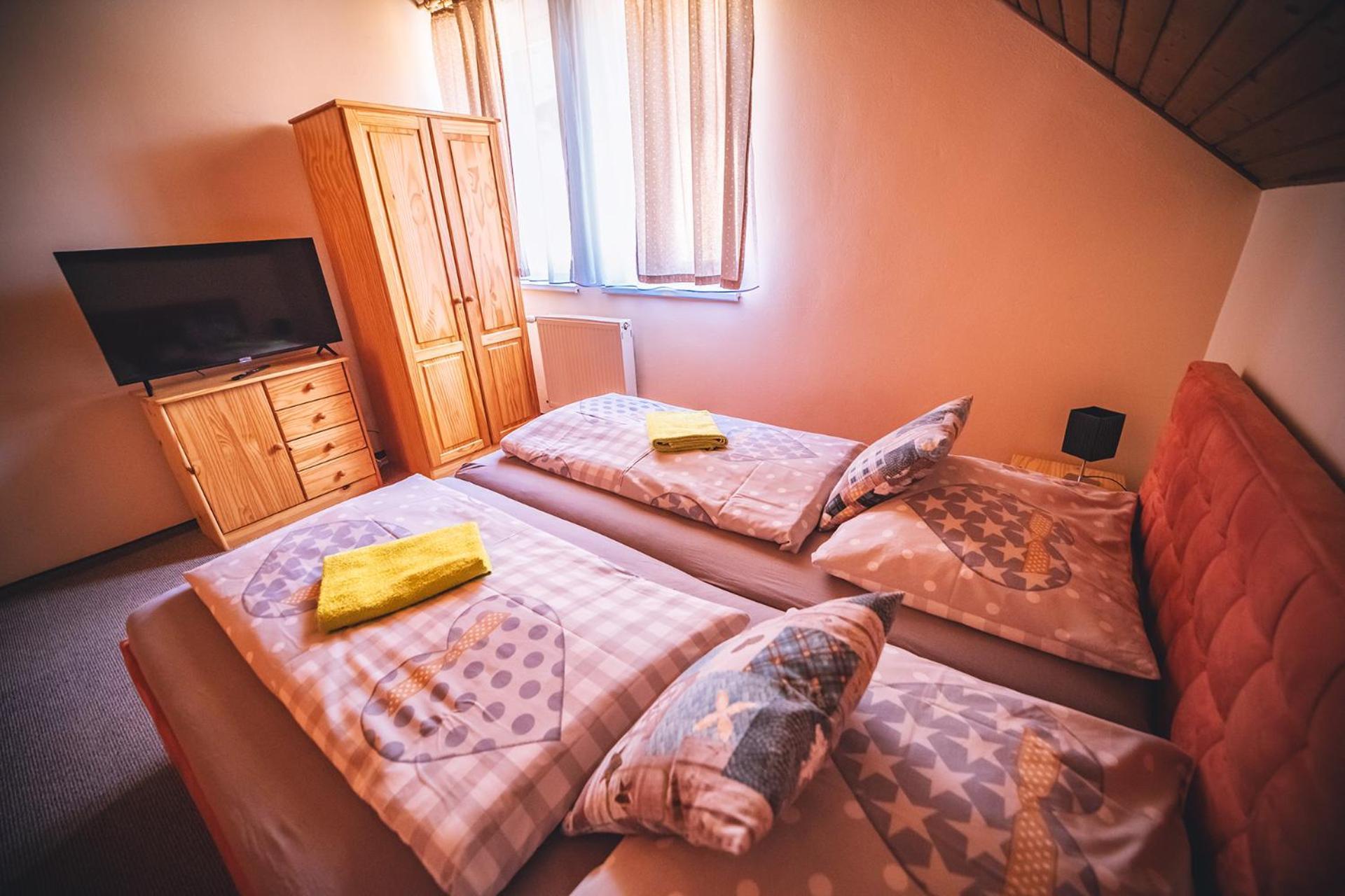 Wellness & Spa Hotel Certov Екстер'єр фото