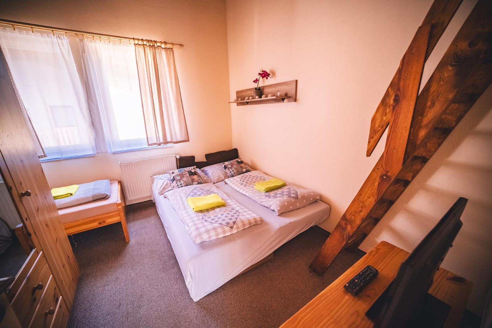 Wellness & Spa Hotel Certov Екстер'єр фото