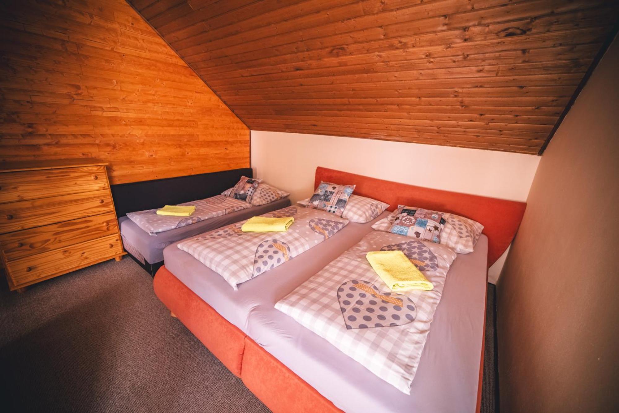 Wellness & Spa Hotel Certov Екстер'єр фото