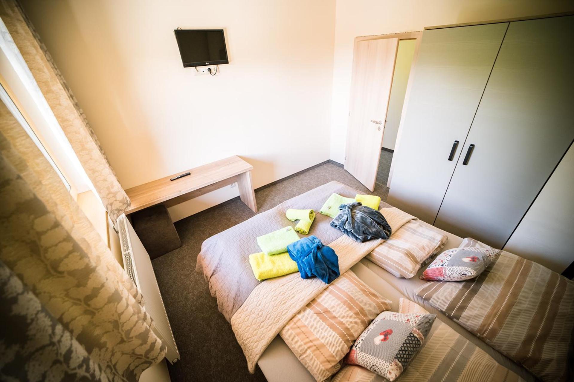 Wellness & Spa Hotel Certov Екстер'єр фото