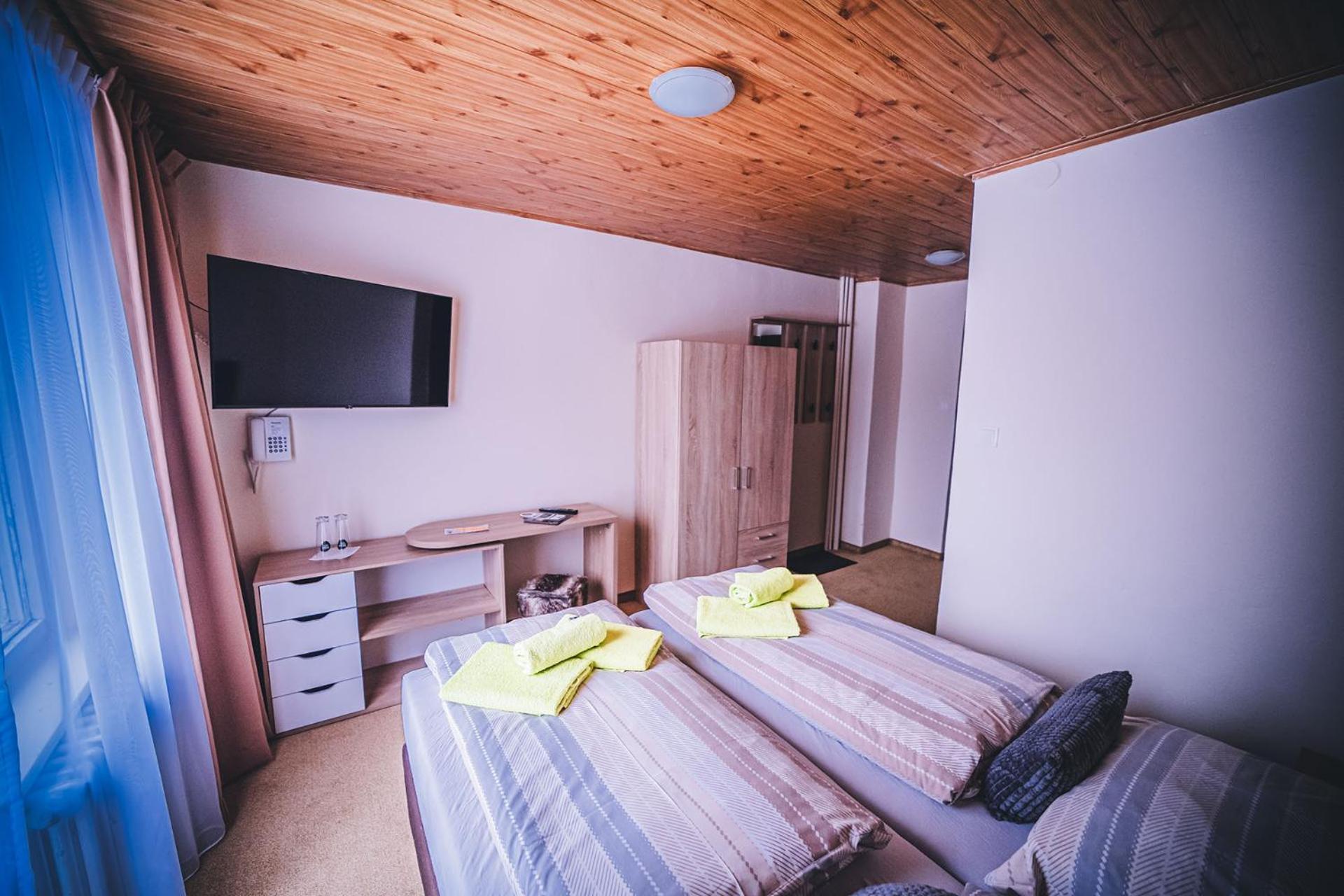 Wellness & Spa Hotel Certov Екстер'єр фото